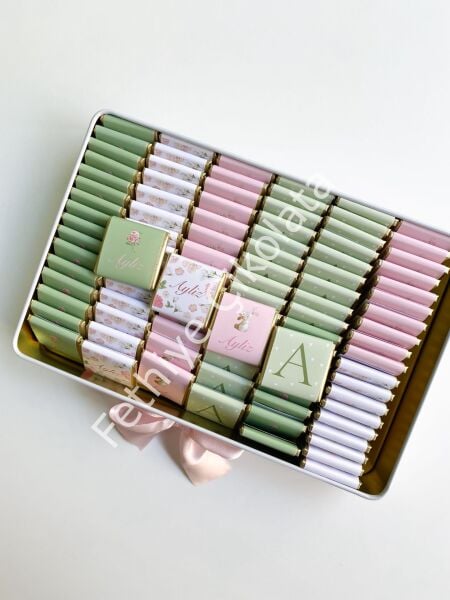 Metal Kutu Bebek Çikolatası