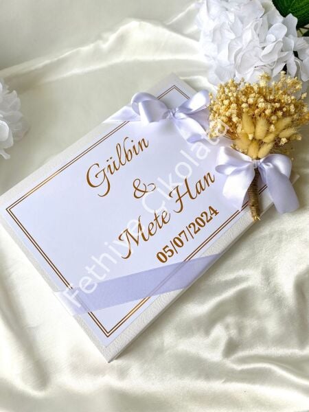 Çiçekli Karton Kutu İsteme Çikolatası