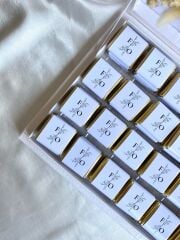 Çiçekli Karton Kutu İsteme Çikolatası