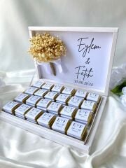 Çiçekli Karton Kutu İsteme Çikolatası