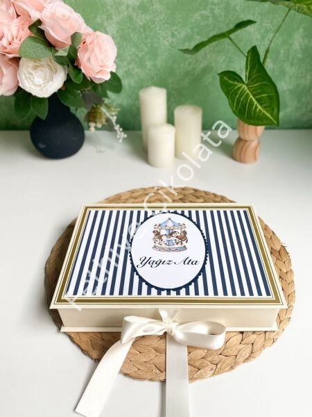 Mukavva Kurdeleli Dekoratif Çikolata Kutusu